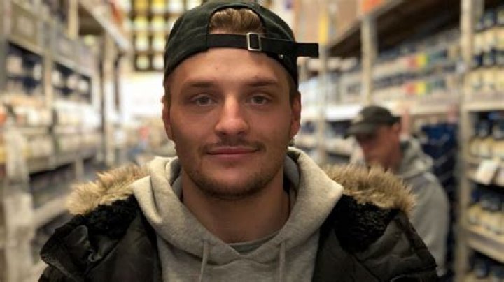 All about Jay Swingler | Heritage, relationship, career