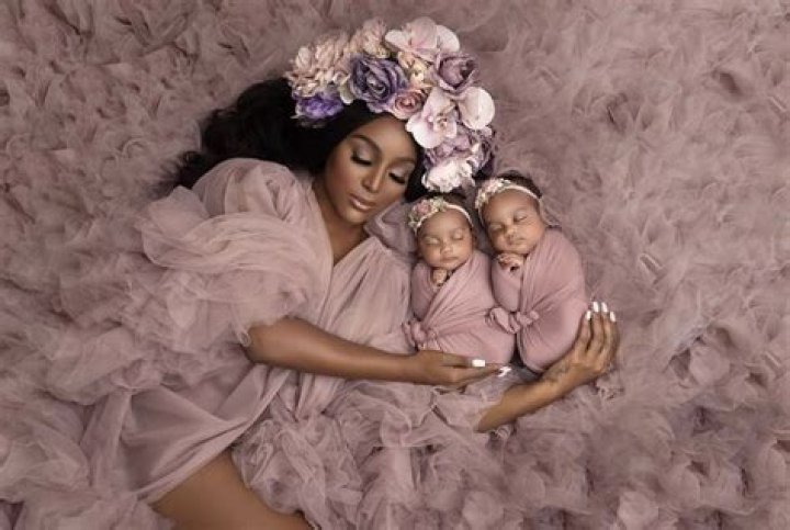 AMARA LA NEGRA DOTES ON DAUGHTERS WHILE SHARING POSTPARTUM JOURNEY