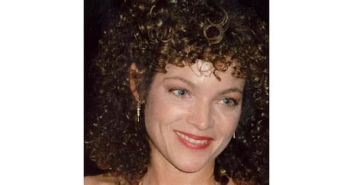 Amy Irving’s Accumulated Fortune