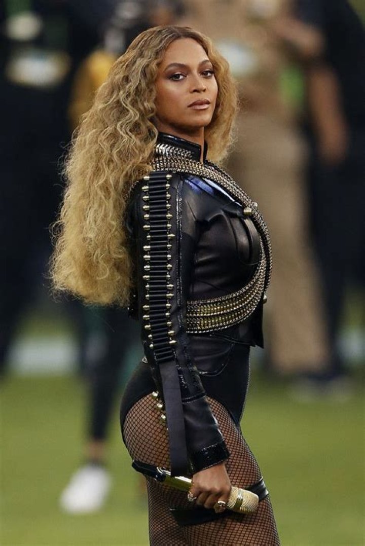 Beyonce Measurements Height Weight and Age
