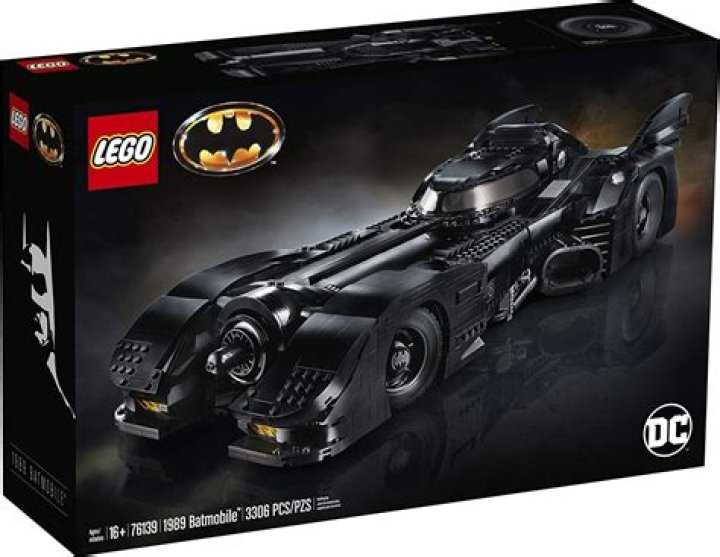 how to make a lego bat car?