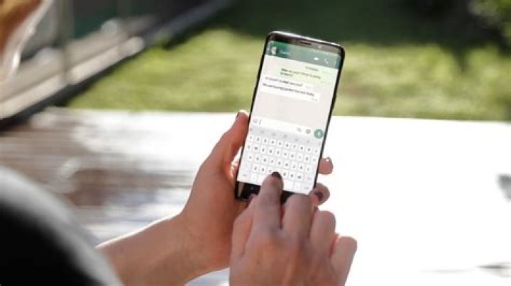 how to start a formal conversation on whatsapp?