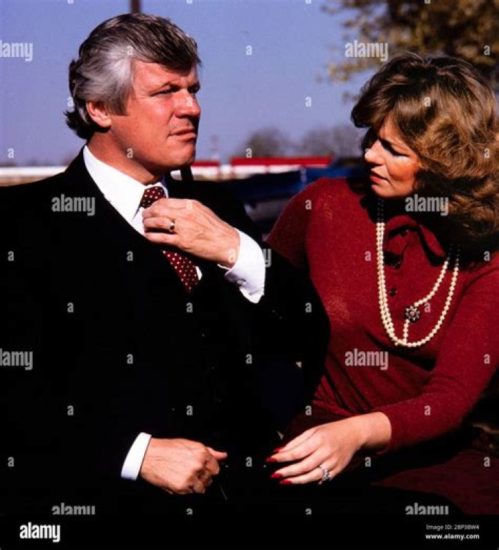 Katie George: Relationship with Phyllis George
