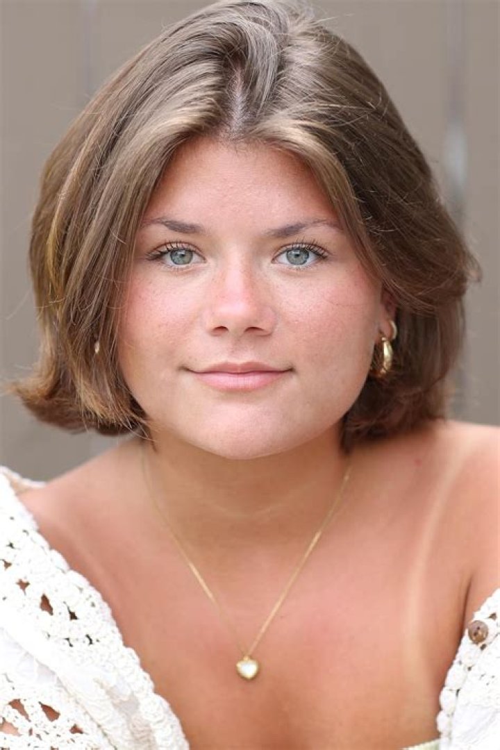 Lia Mchugh Biography