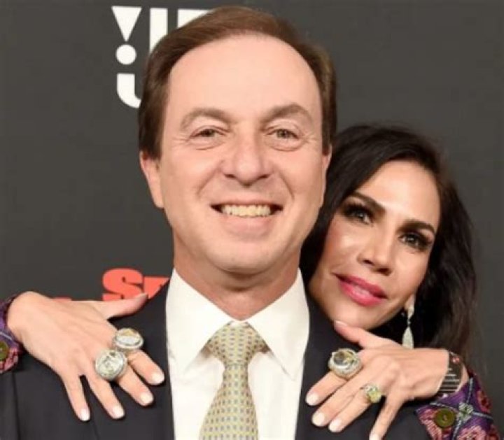 Nicole Curran Bio, Husband, Career, History, Net Worth