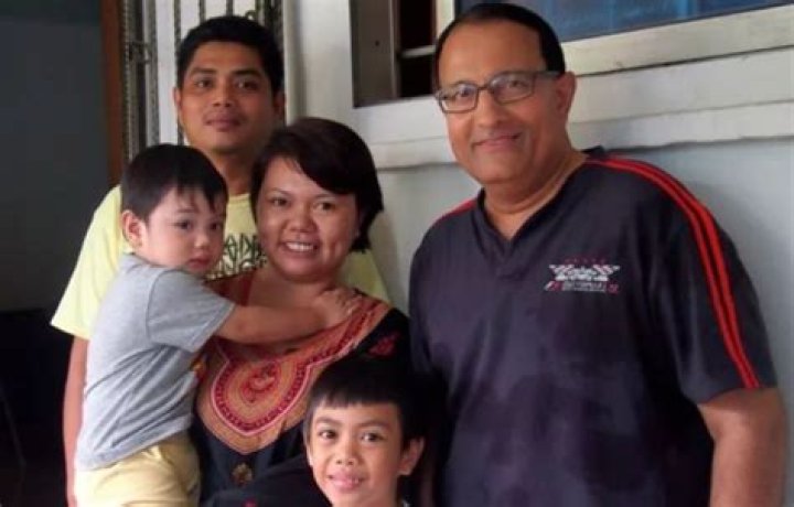 Who is S. Iswaran Wife? Know Everything About S. Iswaran