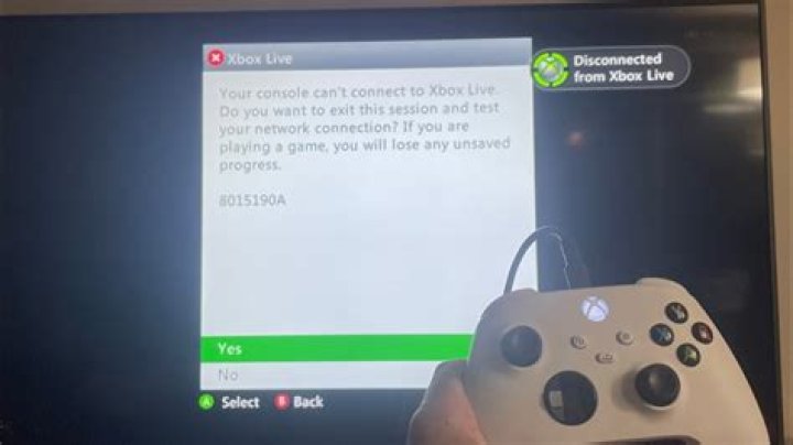 why is my xbox 360 fan so loud?
